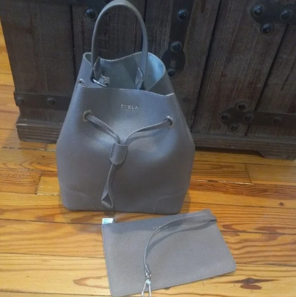 Furla Bag - Picture 2 of 12